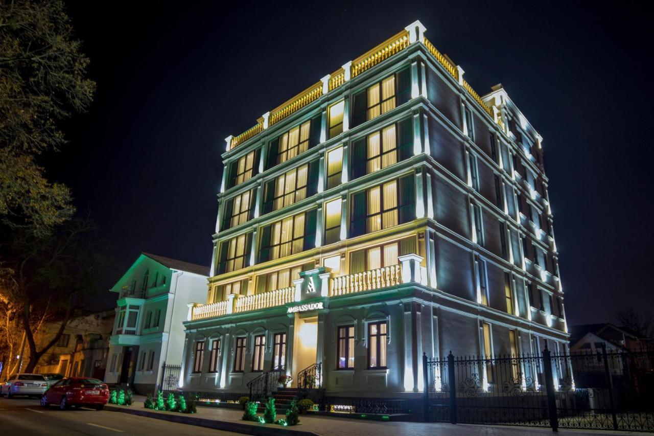 Ambassador Hotel Kişinev Dış mekan fotoğraf